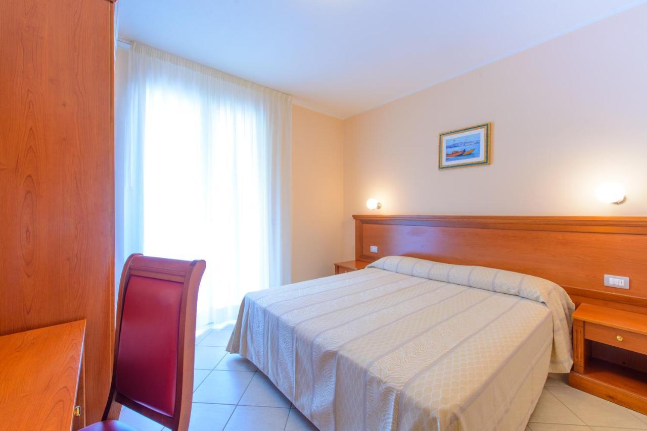 Residence Ducale Rimini Ngoại thất bức ảnh