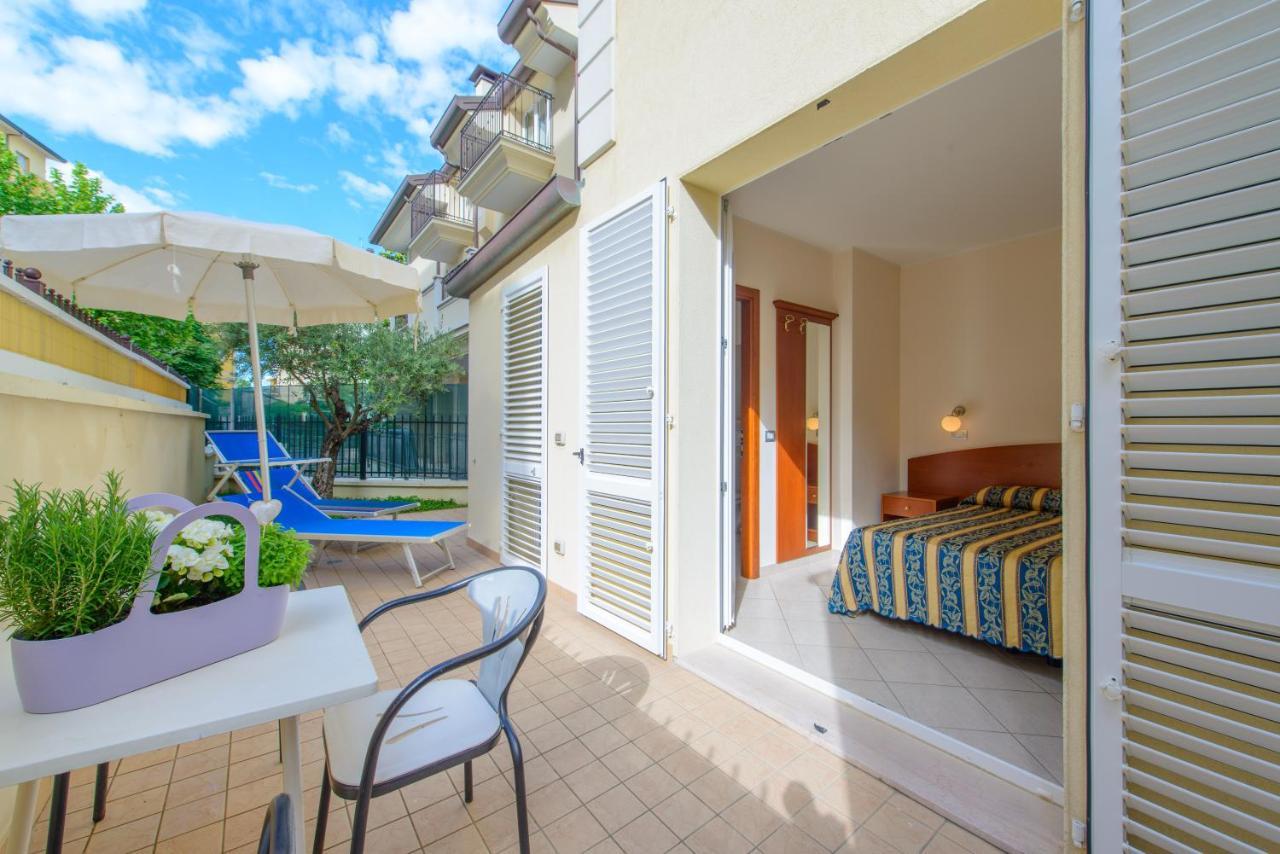 Residence Ducale Rimini Ngoại thất bức ảnh